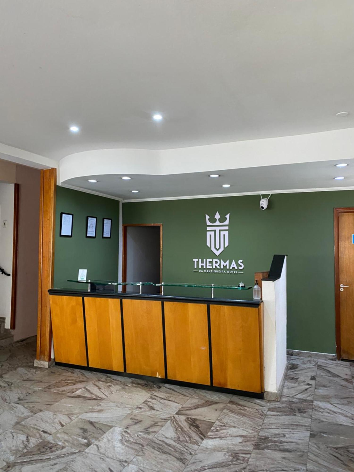 Hotel Thermas Da Mantiqueira - Pocos De Caldas - De Frente Para A Praca Central E Relogio Floral 외부 사진